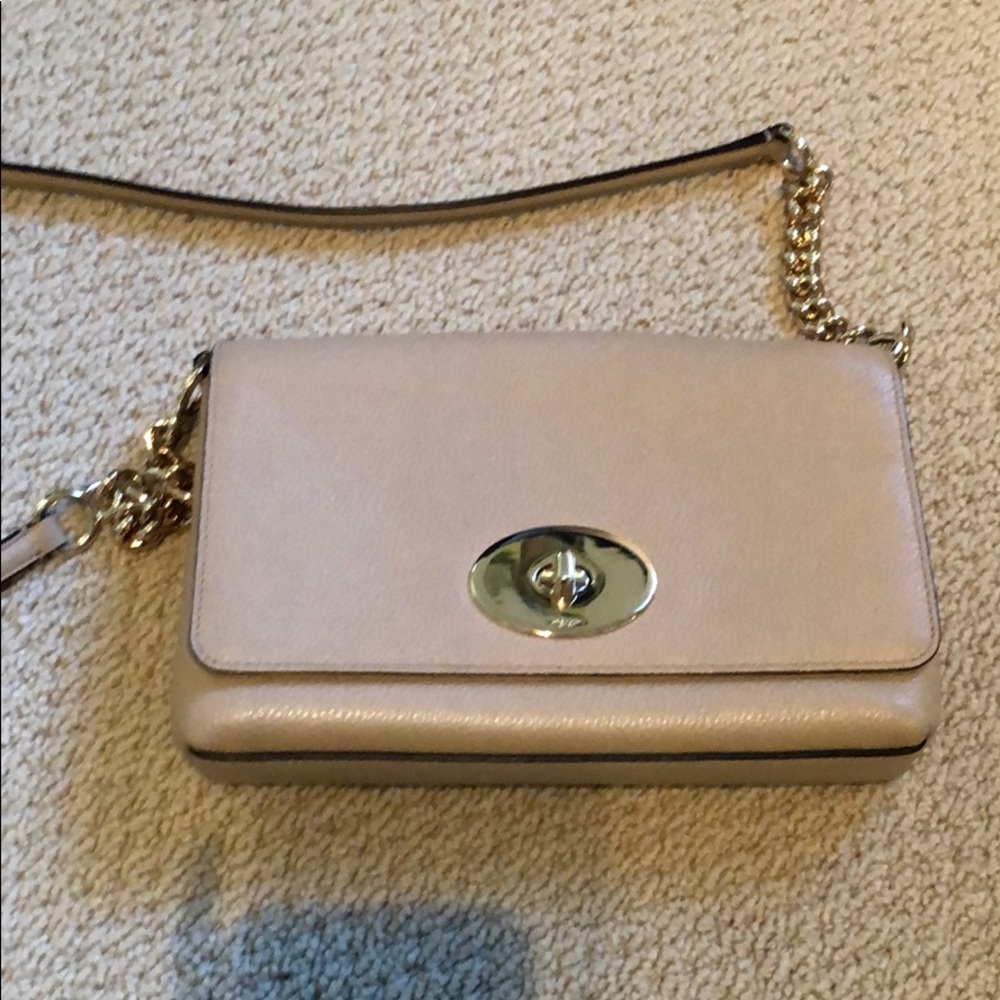 SALE 💋Coach crossbody bag